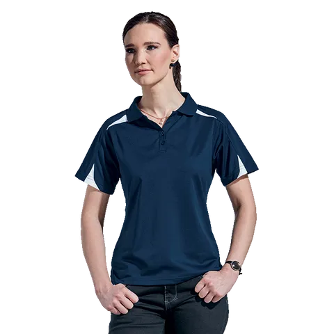 Ladies Solo Golfer